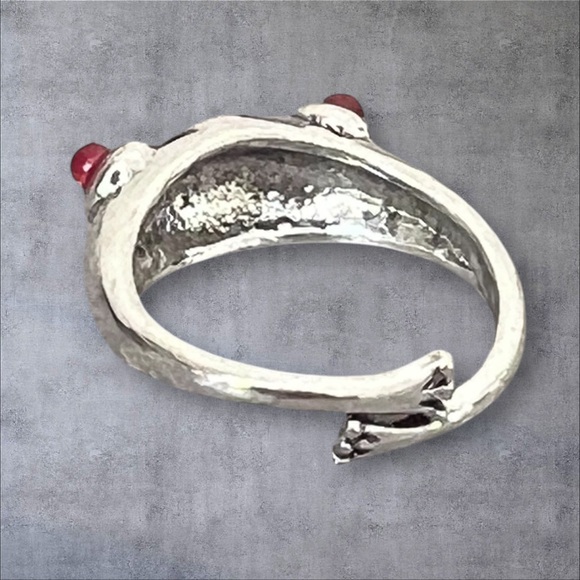 Silver frog ring adjustable size - Picture 6 of 7